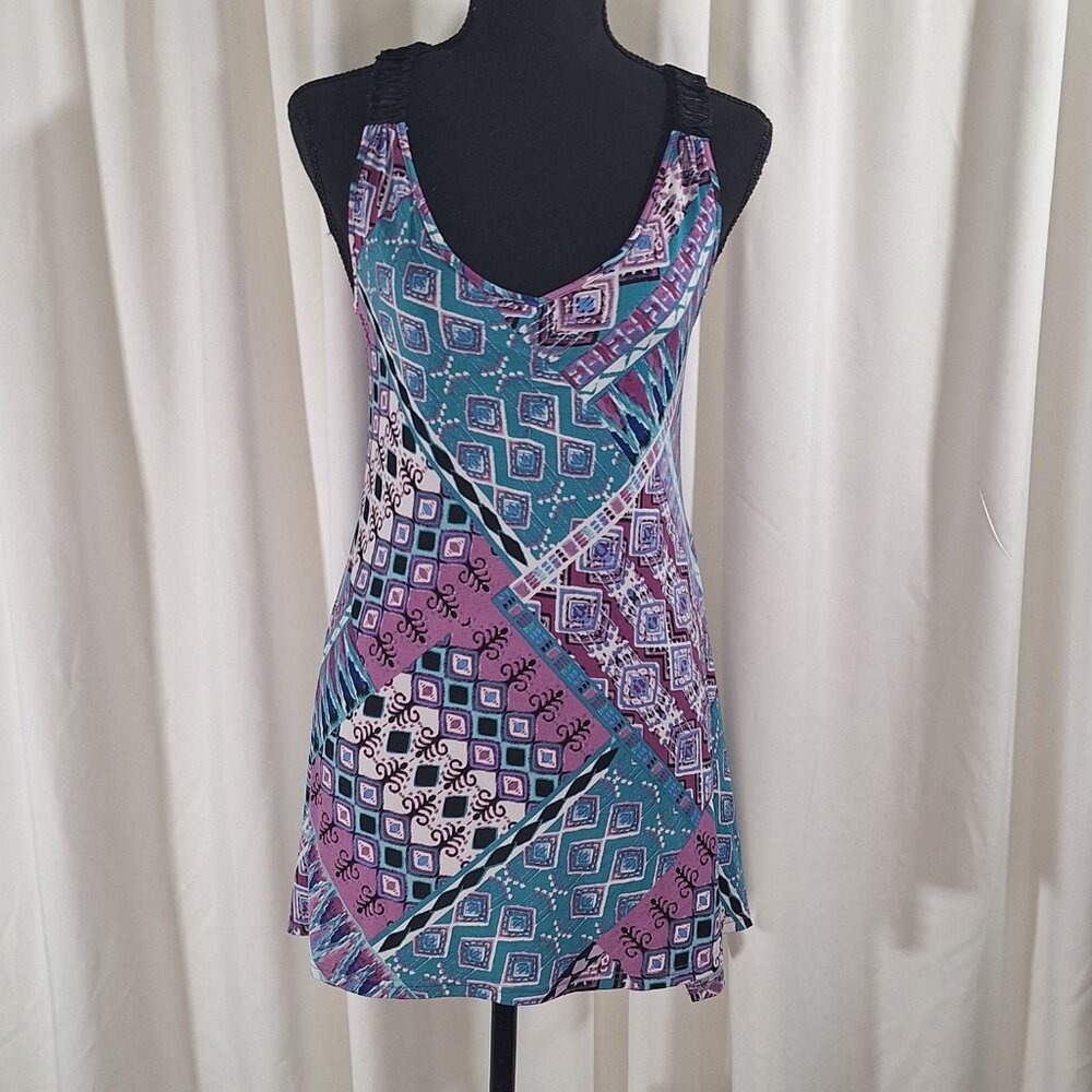 Candie’s Boho Size Medium Sleeveless Tank Top Geometric Print Handkerchief Hem